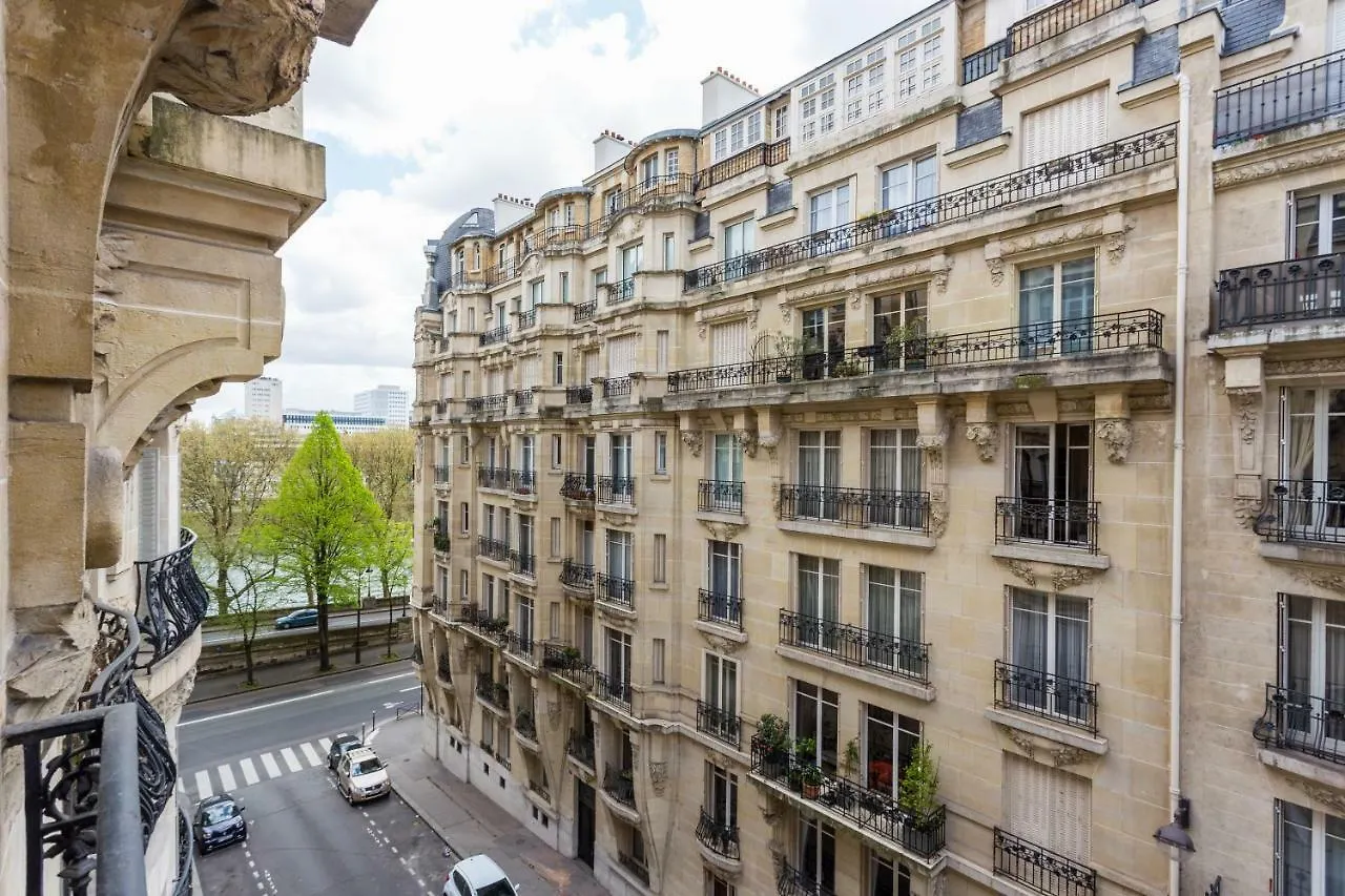 Cmg - Premium Tour Eiffel - 41 Paris